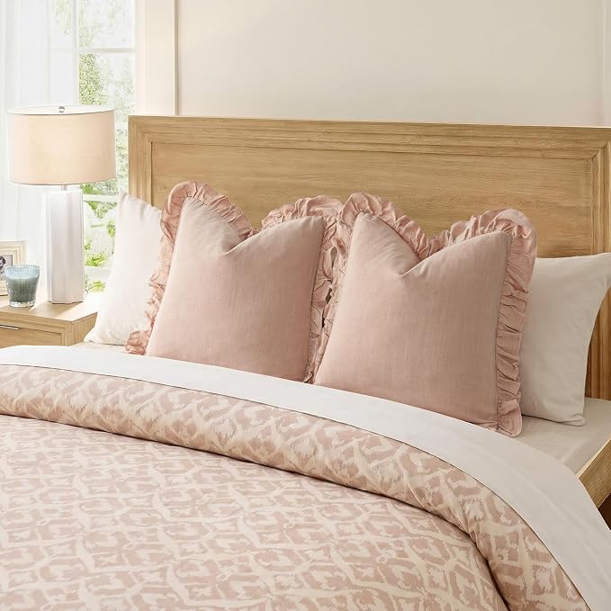 Foindtower Set of 2 Decorative Linen Fringe Ruffle Throw Pillow Covers Soft Boho Farmhouse Cushion Cover Cozy Accent Retro Pillowcase for Couch Sofa Bed Living Room Home Decor,22×22 Inch,Light Pink
