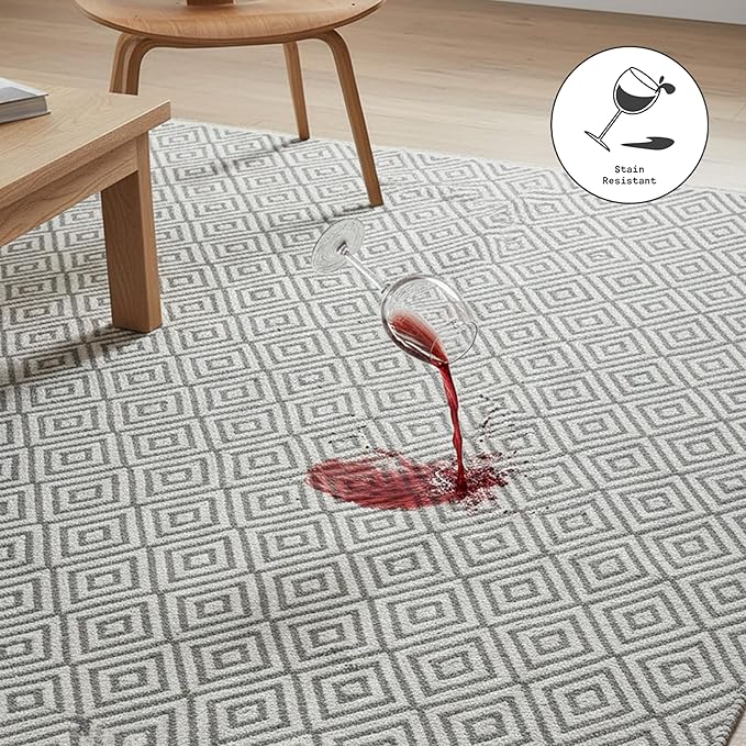 Fab Habitat Machine Washable Area Rug - Hand Woven, Stain Resistant, Pet Friendly - Premium Recycled Polyester Yarn - Diamonds - Bedroom, Living Room - Veria - Gray & White - 4 x 6 ft