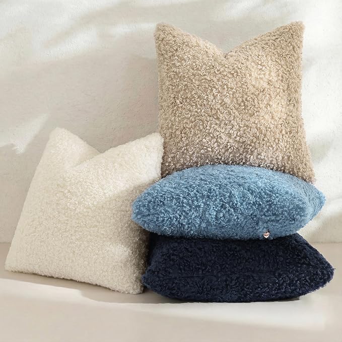 decorUhome Pack of 2 Throw Pillow Covers 22x22 Inch, Faux Fur Decorative Sherpa Pillow Covers Fuzzy Accent Soft Sheepskin Fleece Pillow Cases for Couch Living Room Bed, Navy Blue