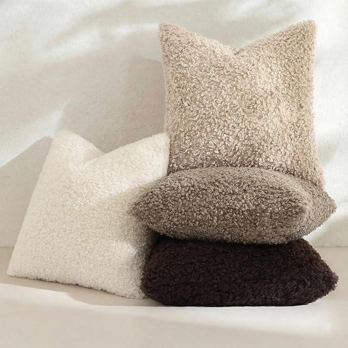 decorUhome Pack of 2 Throw Pillow Covers 24x24 Inch, Faux Fur Decorative Sherpa Pillow Covers Fuzzy Accent Soft Sheepskin Fleece Pillow Cases for Couch Living Room Bed, Neutral Oatmeal