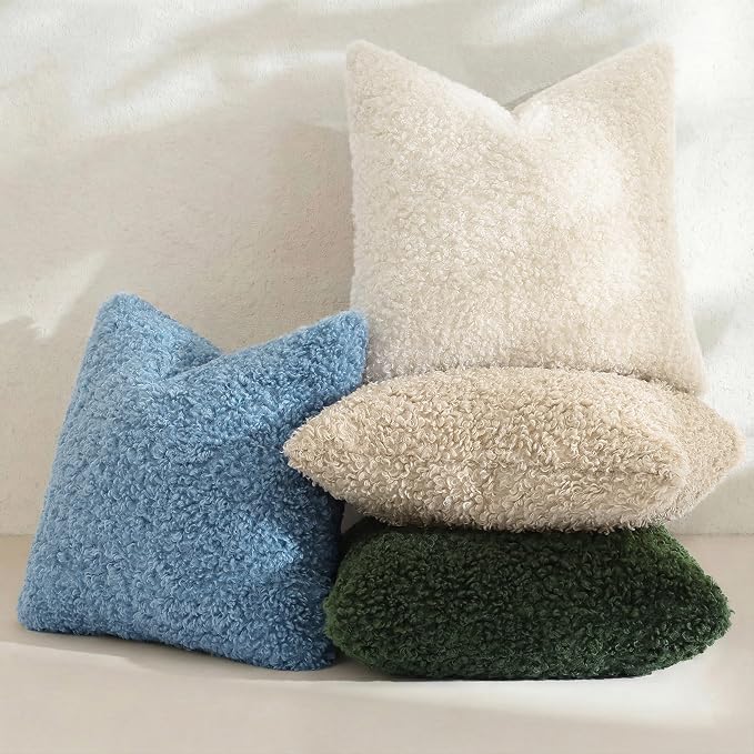 decorUhome Pack of 2 Throw Pillow Covers 20x20 Inch, Faux Fur Decorative Sherpa Pillow Covers Fuzzy Accent Soft Sheepskin Fleece Pillow Cases for Couch Living Room Bed, Neutral Cream