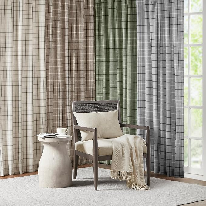 Madison Park Anaheim Cabin Plaid Curtain Window, Thermal Insulated Fleece Lining, Living Room Decor Room Darkening Drape for Bedroom, 1-Single Panel Pack, 50x95, Rod Pocket & Back Tab, Grey