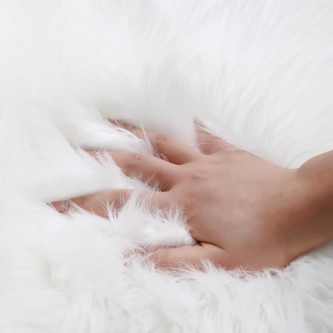 White Faux Fur Rug Fluffy Sheepskin Area Rug,2x4 Ft Ultra Soft Shaggy Plush Rug for Bedroom Bedside Living Room Nursery Kids Room
