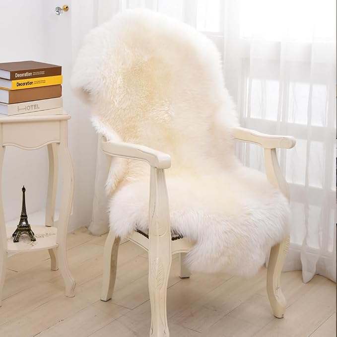 LLB Genuine Sheepskin Area Rug Wool Rug Fur Carpet Fluffy Shaggy Fur Rug for Living Room Kids Bedroom Real Sheepskin Throw Lambskin Rugs Sofa Mat Chair Seat Covers (Ivory White, 2 x 3 ft Sheepskin)