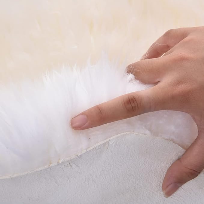 AOGELAN Orange Premium Genuine Sheepskin Rug, Genuine Sheepskin Natural Lambskin Shaggy Fur Area Rug for Kids Bedroom Sofa Chair Seat Cover Pets Dogs Mat Single Pelt/2FT*3FT
