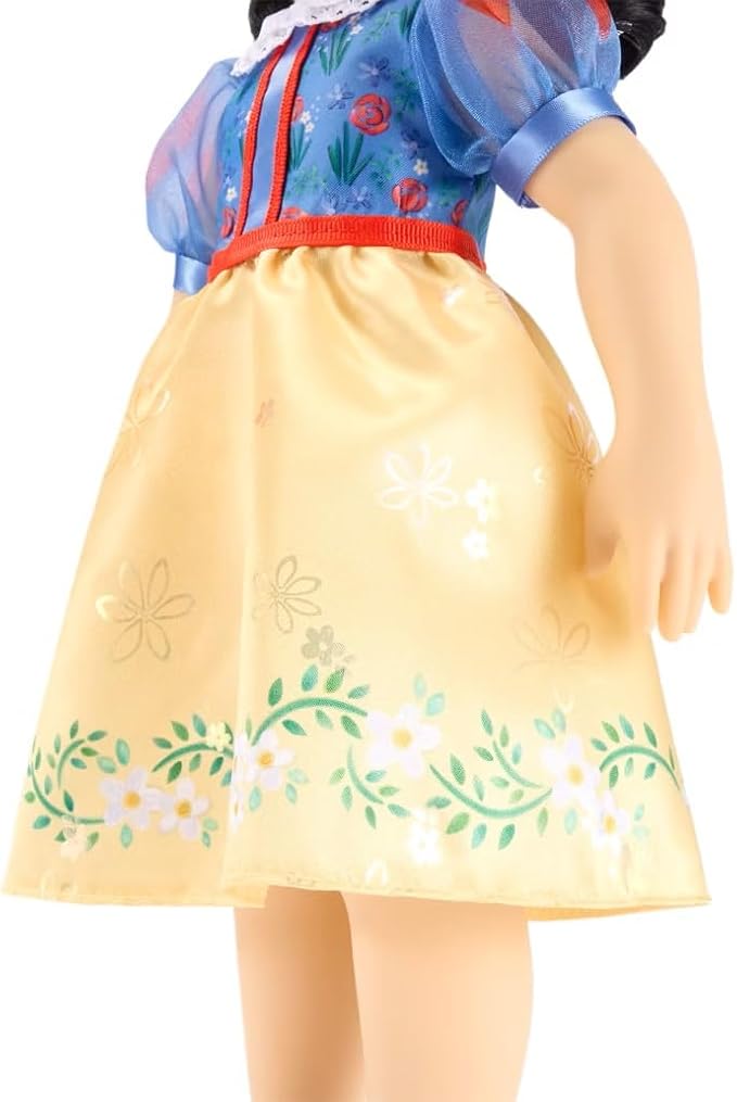 Disney Store Official Snow White Once Upon a Story Doll - Disney Princess Toys Featuring Reflective Eyes with 3D Pupil and Iris, Detailed Costume, Hair Comb & Shoes - Comes in Display Box - 16 Inches