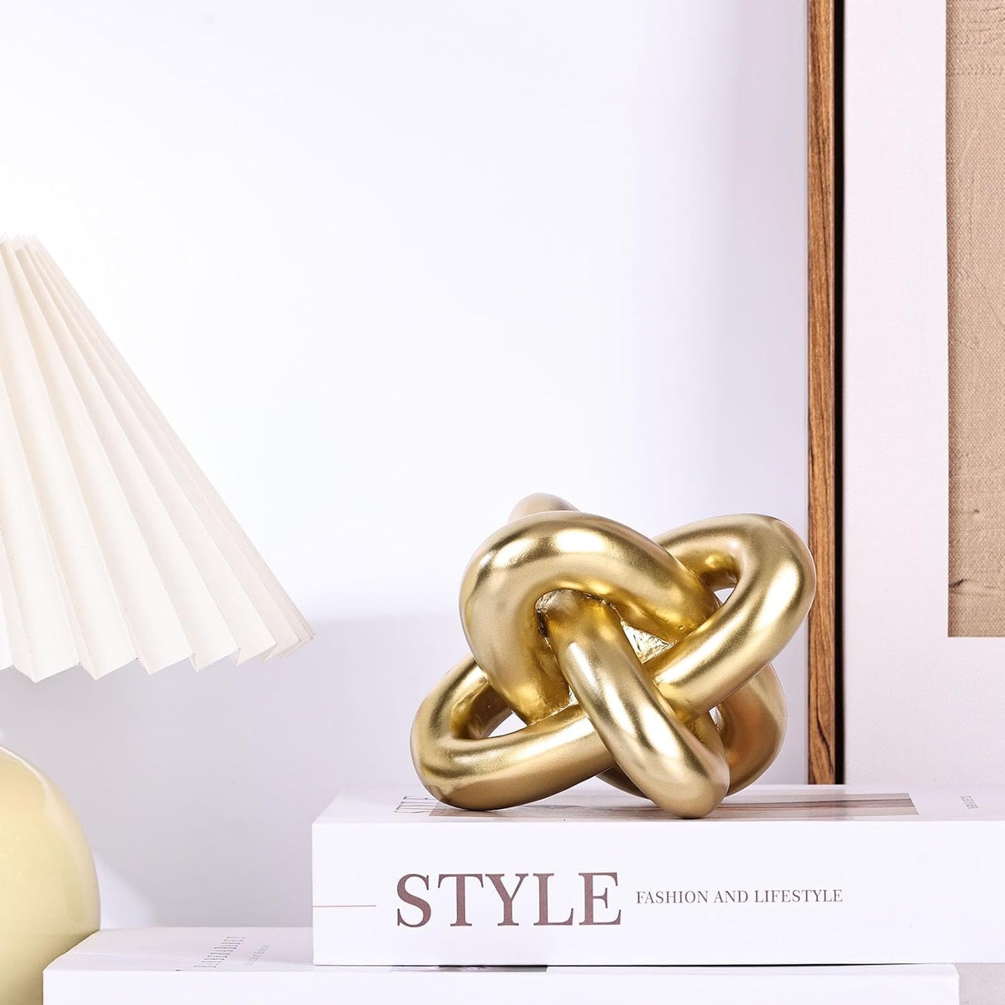 XMGZQ Gold Knot Decor for Coffee Table Book,Chain Link Living Room Decor Item for Bookshelf Entryway Nightstand TV Stand,Minimalist Knot Sculpture for Home Living Room,Centerpiece Table Decorations