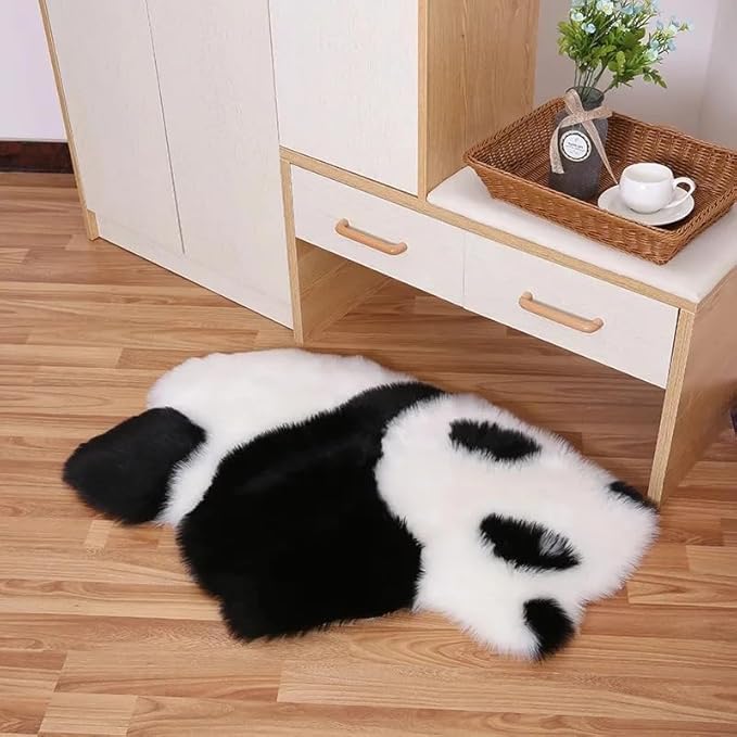 STP GOODS Faux Sheepskin Fur Rug, Fluffy Sheepskin Bedside Rugs, Bedside Rugs (Panda (95 x 65 cm))