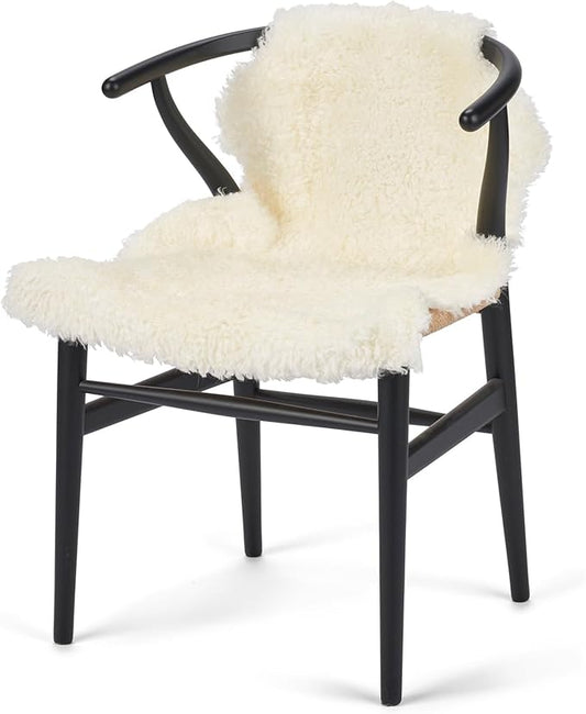 Nordic Sheep Real Sheepskin Rug Short Hair 2x3 ft | Bedside Rugs for bedrooms, Sofa, Chair or Dining Table | Each Sheepskin is Unique and Created by Nature | Small Fluffy Rug in White
