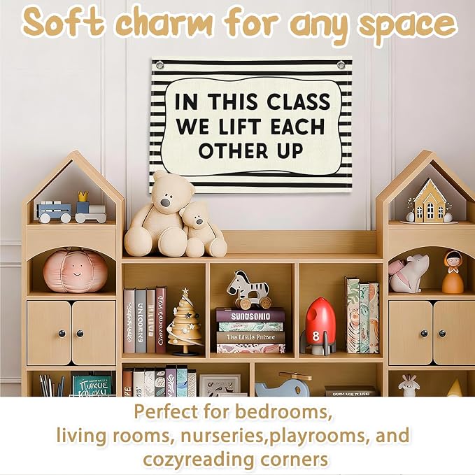 RTXLEZM Classroom Decor, in This Class We Lift Each Other up Canvas Banner Wall Hanging, Inspirational Wall Art Prints for Middle High School Classroom Decor, 20x30 Inch