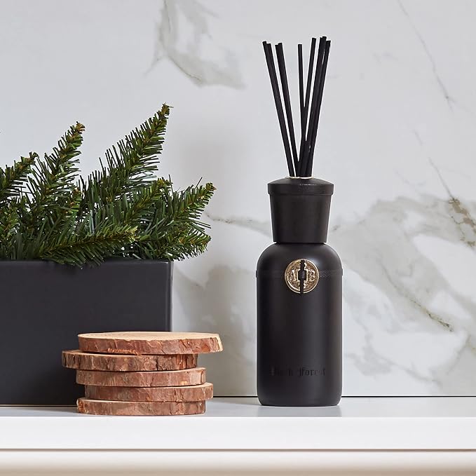 Archipelago Botanicals Black Forest Reed Diffuser, Home Fragrance Reed Diffuser, Includes Fragrance Oil, Decorative Wooden Cap & 10 Diffuser Reeds, Perfect for Home, Office or Gift, 7.85 fl oz