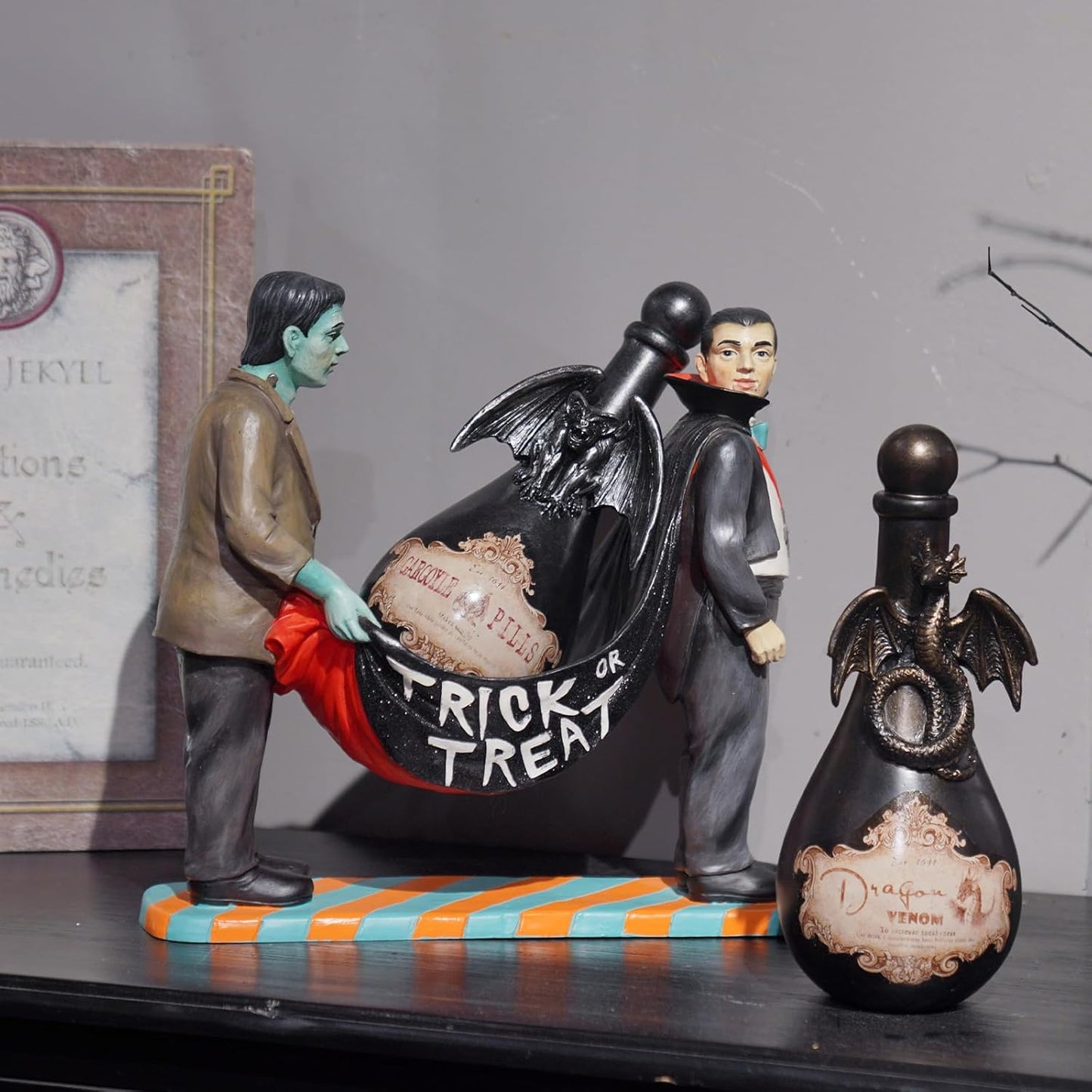 Braxio Gothic Home Decor Potion Bottles - Resin Black Gargoyles Halloween Potion Bottles Room Decor Aesthetic Gift for Women Halloween Prop Accessory Display Bottles 4.25 * 4.25 * 9.5 Inch