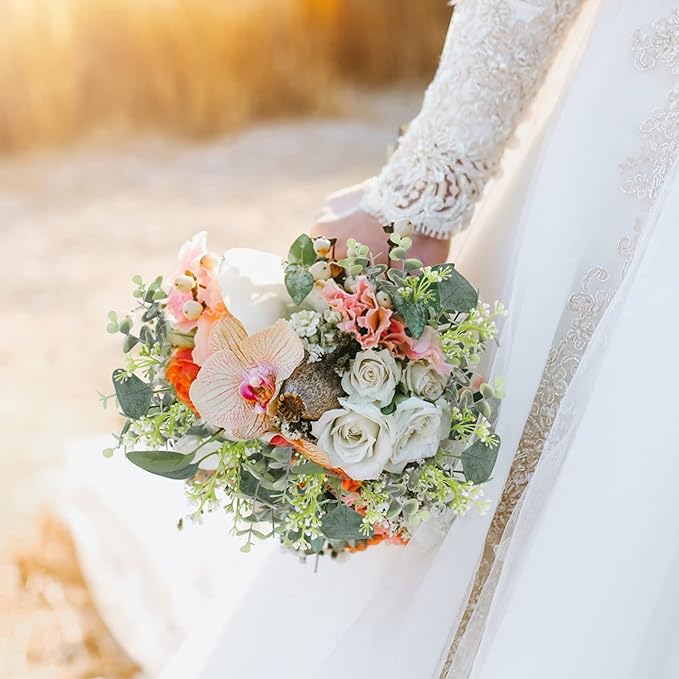 ZeKonan 120 PCS Artificial Eucalyptus Stems Bulk Faux Silver Dollar Leaves for Vase Bouquets Baby Eucalyptus Leaves for Family Wedding Center Flower Arrangement