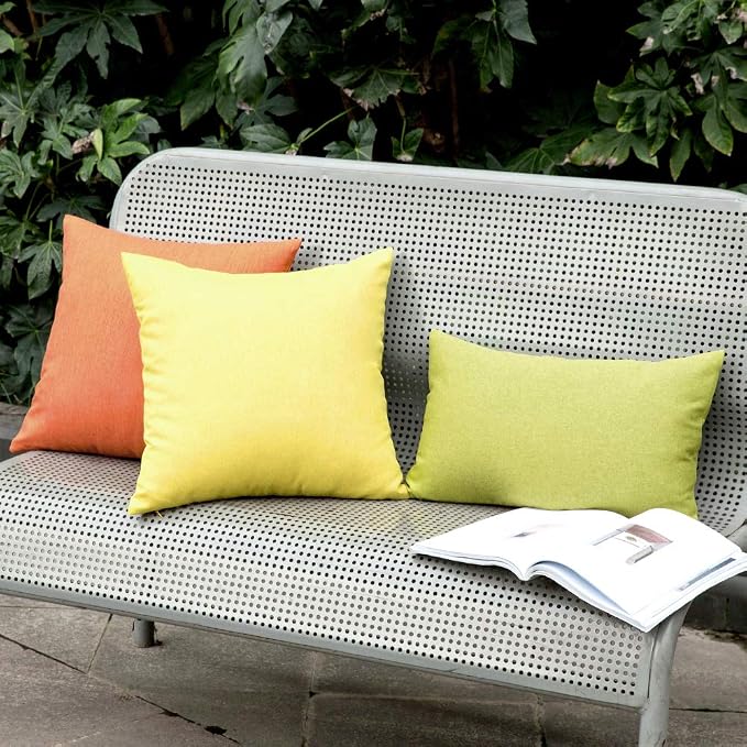MIULEE Pack of 2 Decorative Outdoor Solid Waterproof Throw Pillow Covers Spring Faux Linen Garden Farmhouse Cushion Cases for Summer Patio Tent Balcony Couch Sofa 20x12 Inch Green