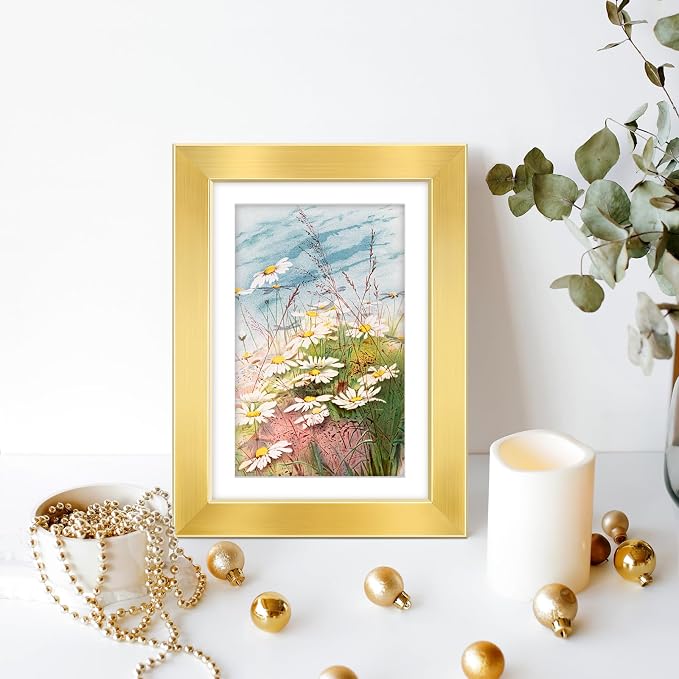 LaVie Home 5x7 Picture Frame Gold, 5 x 7 Frame with High Definition Plexiglass, Horizontal or Vertical Wall Wood Gallery Picture Frames Suitable for Small Picture, 1pc