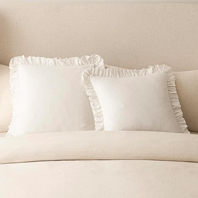 Foindtower Set of 2 Decorative Soild Fringe Ruffle Throw Pillow Covers Soft Boho Farmhouse Cushion Cover Cozy Accent Retro Pillowcase for Couch Sofa Bed Living Room Home Decor,18×18 Inch,White