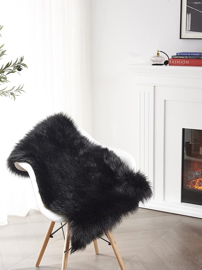 SERISSA Soft Faux Sheepskin Fur Rug Black Fluffy Area Rug Shag Rug Carpets for Bedroom Floor Living Room Decor 2 x 3 Feet