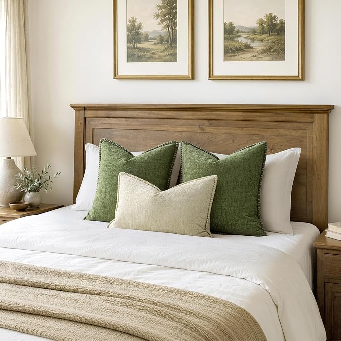 MIULEE Pack of 2 Couch Throw Pillow Covers 22x22 Inch Sage Green Farmhouse Decorative Pillow Covers with Stitched Edge Soft Chenille Solid Dyed Summer Pillow Covers for Sofa Bed Living Room