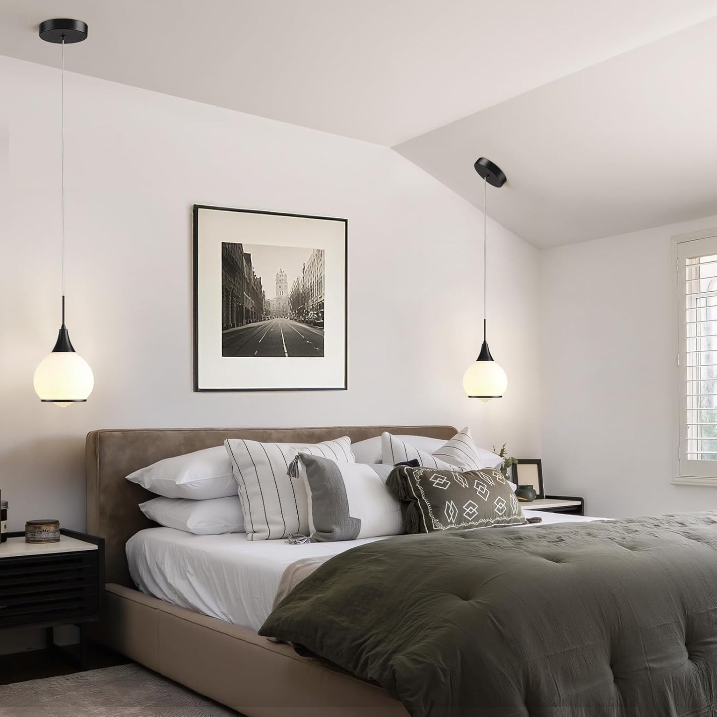 Pendant Light Fixtures Kitchen: 2 Pack Modern Black Island Light with Clear Glass - 6 Inch Mid Century Globe Kitchen Lighting Chandeliers Ceiling for Hallway Bar