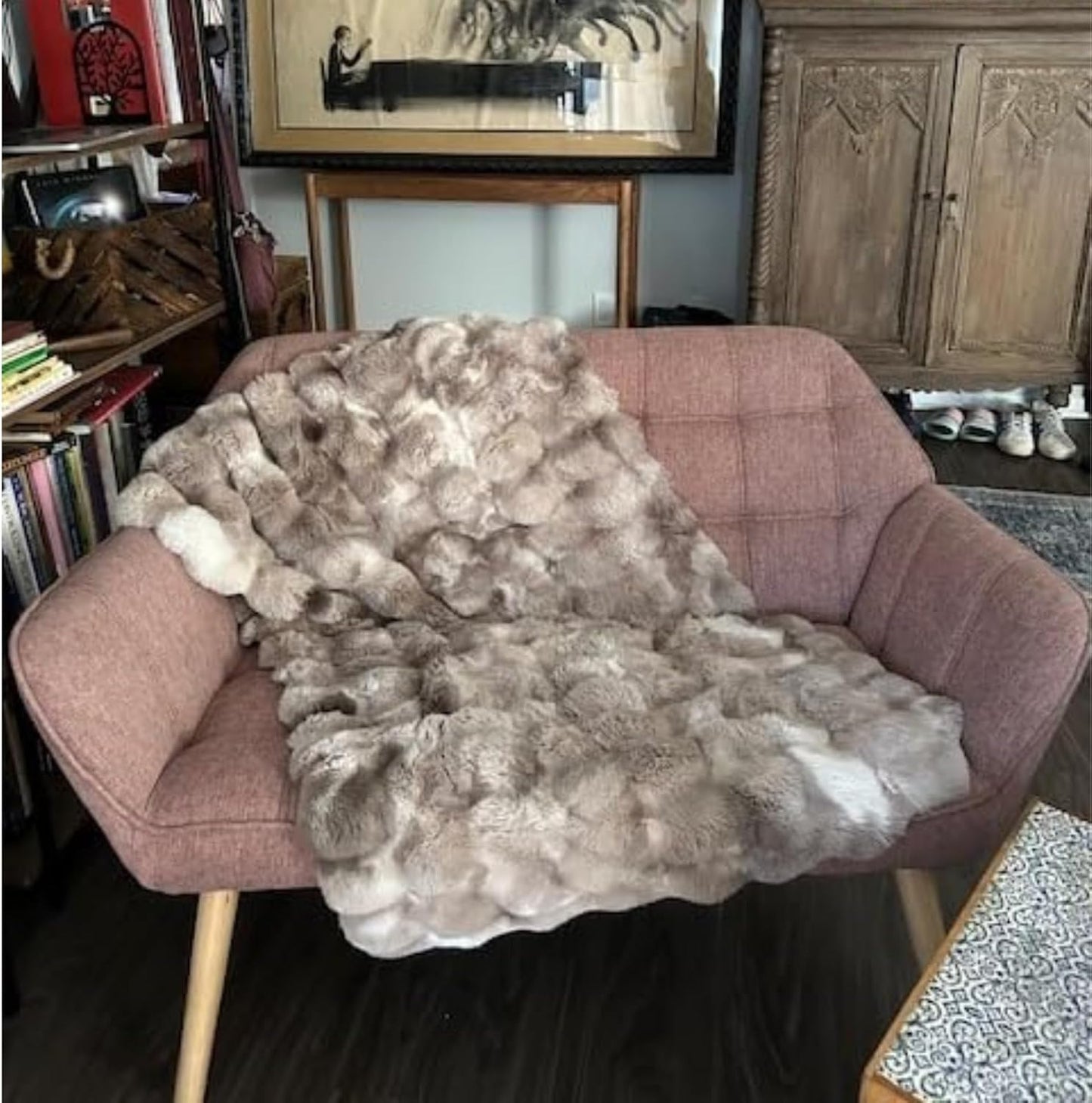 48”Small Loveseat Sofa, Modern Linen Upholstered Mini Couch 2-Seater Fluffy Love Seat with Quilting Backs and Wood Legs for Small Space Living Room, Bedroom, Pink