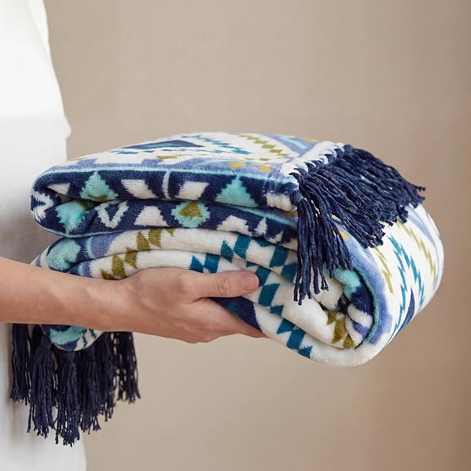 CASAAGUSTO Boho Throw Blanket for Couch - Farmhouse Throw Blanket with Tassel, Western Aztec Blanket, Printed Flannel Bohemian Blanket,Gifts for Women(50x60 Inches, Blue and White)