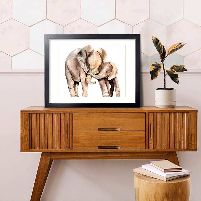 LaVie Home 18x24 Picture Frame Black Poster Frame, Display Pictures 16x20 with Mat or 18x24 Without Mat, Stable and Sturdy Frame and Polished Plexiglass, Horizontal and Vertical Format of The Walls