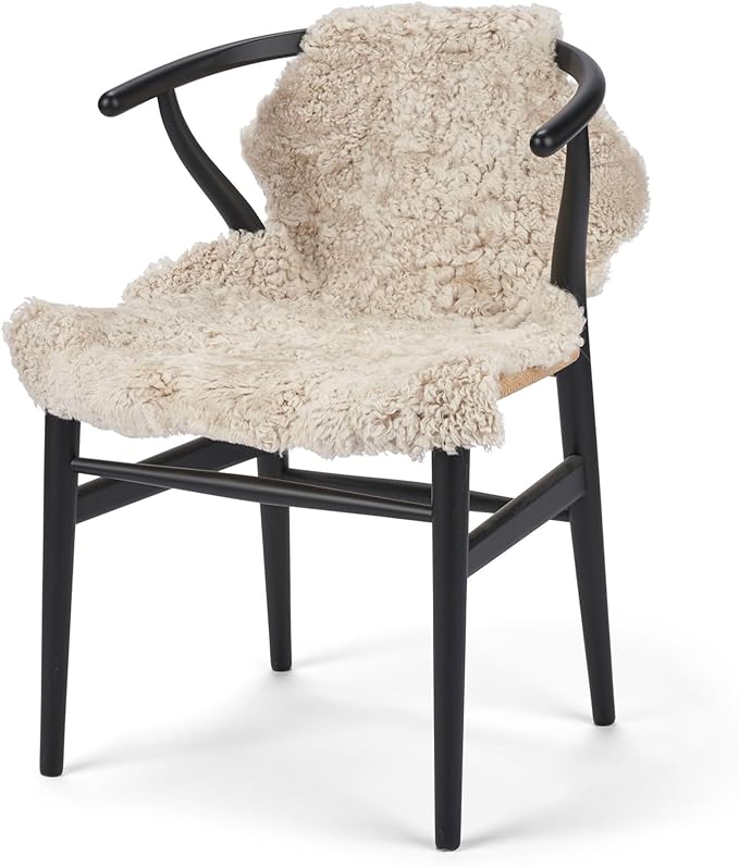 Nordic Sheep Real Sheepskin Rug Short Hair 2x3 ft | Bedside Rugs for bedrooms, Sofa, Chair or Dining Table | Each Sheepskin is Unique and Created by Nature | Small Fluffy Rug in Beige