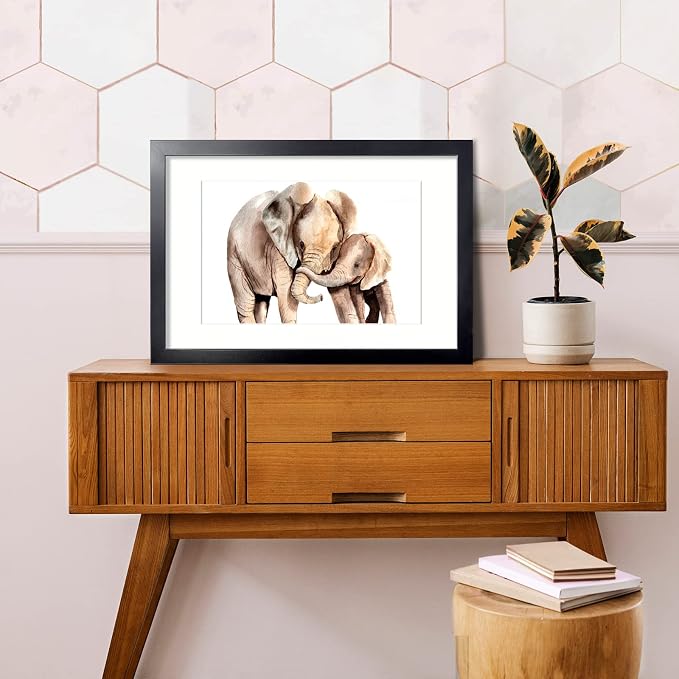 LaVie Home 16 x 24 Picture Frame Black Poster Frame,Display Pictures 12x18 with Mat or 16x24 Without Mat, Stable and Sturdy Frame and Polished Plexiglass, Suitable for wall decoration（1 Pack）