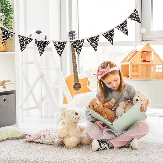 Classroom Wall Decor Pennant Banner, Black and White Fabric Pennant Flags Triangle Banners, Pennant Flags for Classroom Wall, Preschool Decor Flags Fabric for Kids Learning Space