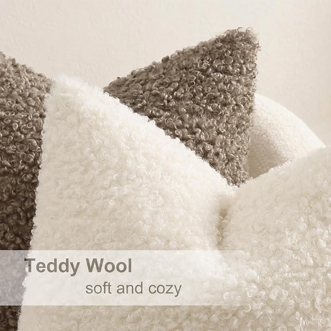 decorUhome Pack of 2 Throw Pillow Covers 20x20 Inch, Faux Fur Decorative Sherpa Pillow Covers Fuzzy Accent Soft Sheepskin Fleece Pillow Cases for Couch Living Room Bed, Khaki