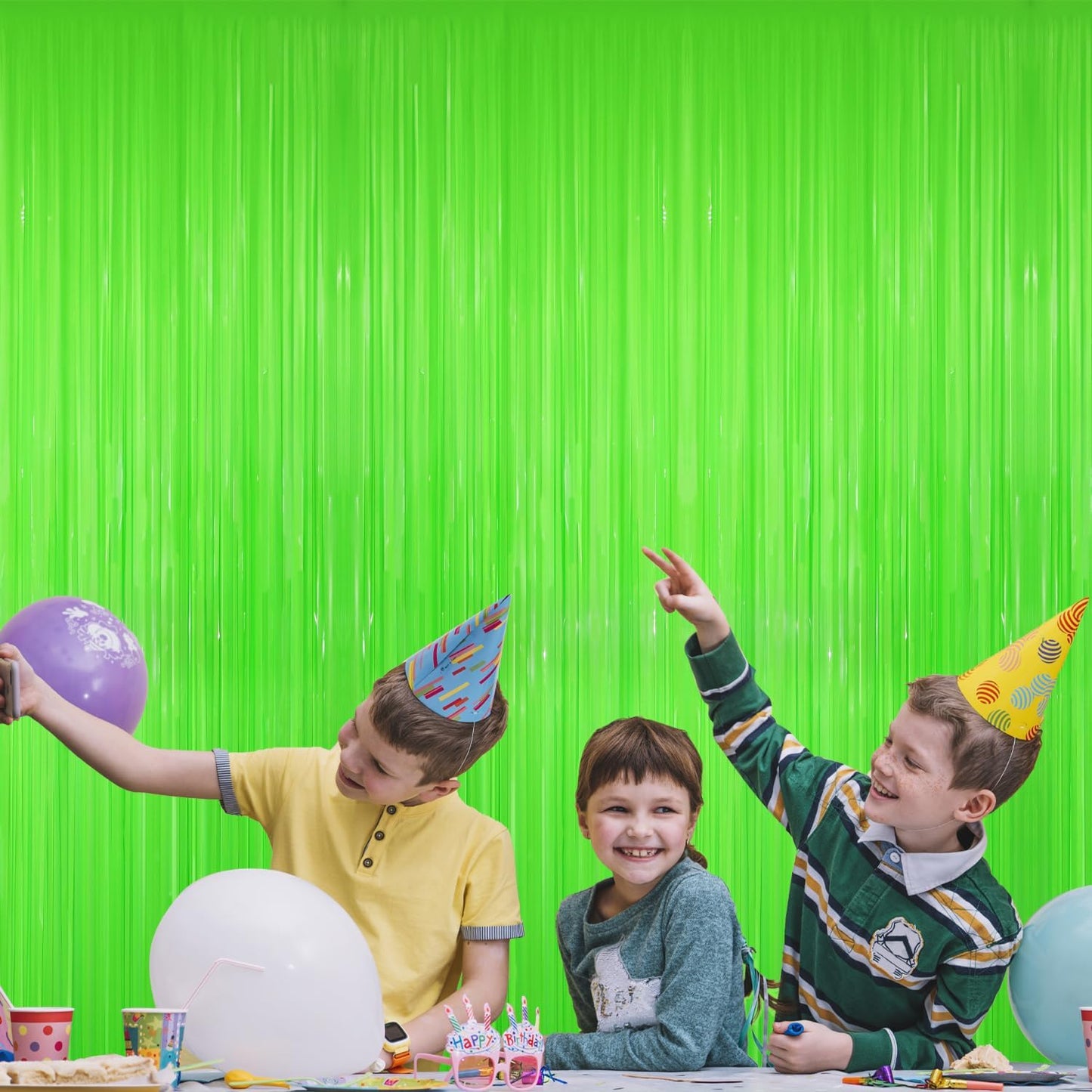 GOER 3.2 ft x 8.2 ft Party Backdrop Party Streamers for Birthday,Graduation,New Year Eve Decorations Wedding Decor(4 Packs,Candy Lime Green)