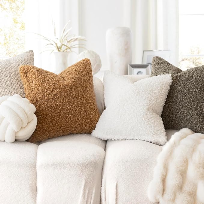 Foindtower 2 Pieces 22x22 Inch Sage Green, Faux Fur Throw Pillow Cover Accent Sherpa Pillow Fuzzy Soft Pillowcases Sheepskin Decorative Fleece Cushion Case for Bed Couch Living Room