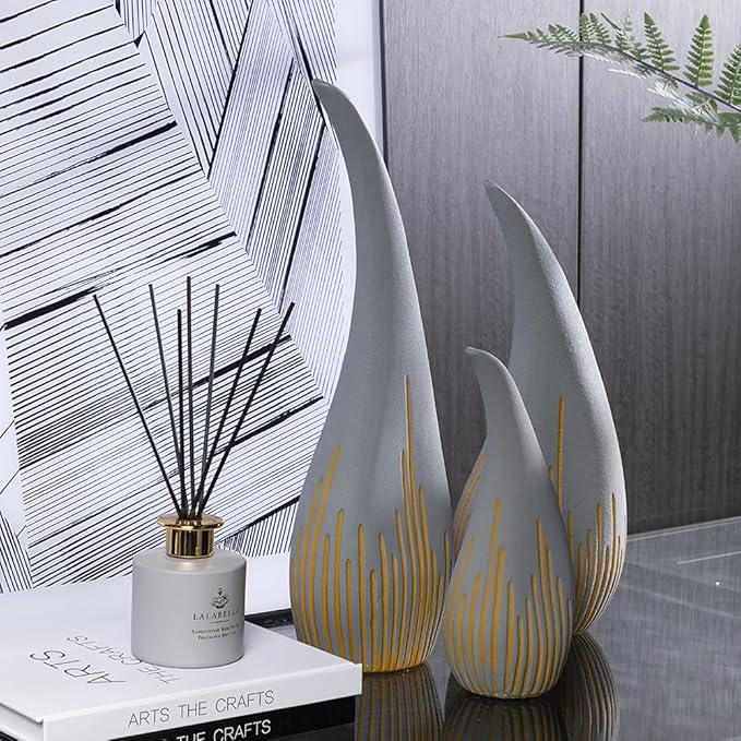 'Teardrop' Modern Ceramic Vase, Contemporary Minimalistic Design, Unique Elegant Flower Vase, Decor for Living Room Bedroom, Kitchen, Home and Office (Large)
