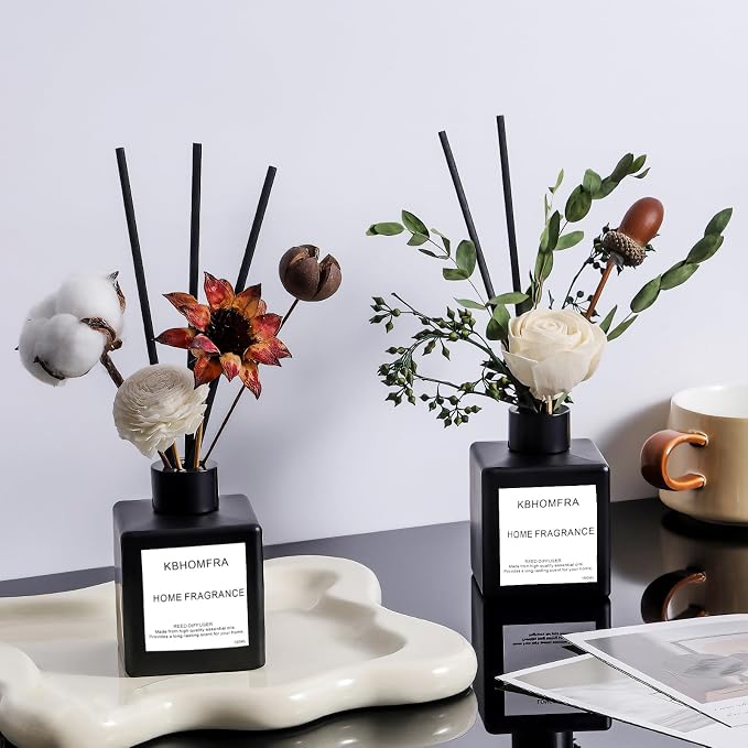 Reed Diffuser Set with Dried Flowers, Jasmine Gardenia Sandalwood Scent, Black Glass Bottle, 5.07fl oz, Aromatherapy Home Fragrance for Bedroom Bathroom (Sandalwood)