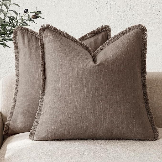 Foindtower Set of 2 Decorative Linen Fringe Throw Pillow Covers Cozy Farmhouse Cushion Cover with Tassels Accent Pillowcase for Couch Chair Sofa Bed Living Room Home Decor,20×20 Inch,Light Coffee