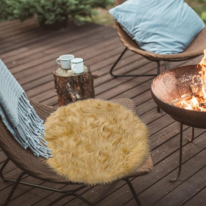 Khaki Faux Fur Round Rug for Bedroom, Fluffy Circle Rugs 2 2 Feet for Kids Room, Furry Carpet for Teen Girls Room, Non-Slip Shaggy Circular Rug Plush Rug