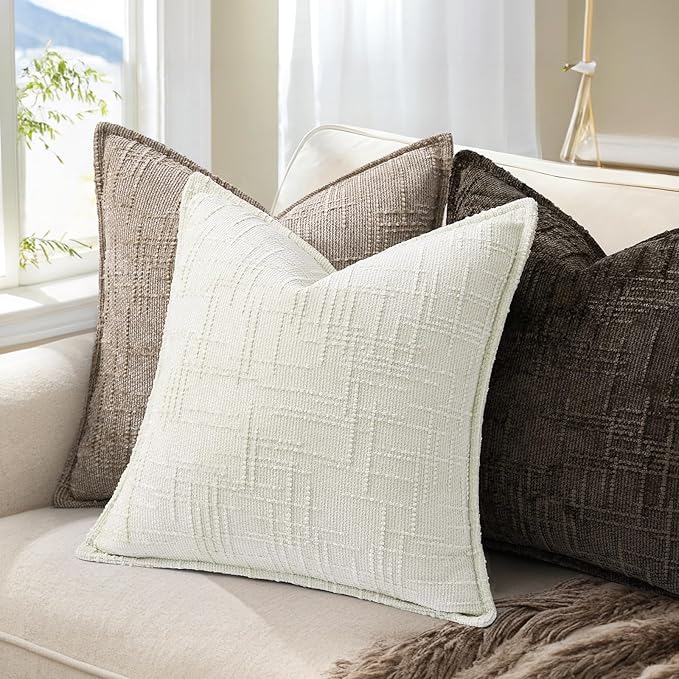 decorUhome Chenille Throw Pillow Covers 18x18 Set of 2, Thick Textured Slubby Neutral Decorative Pillow Covers with Elegant Design for Couch, Sofa, Living Room, Chocolate