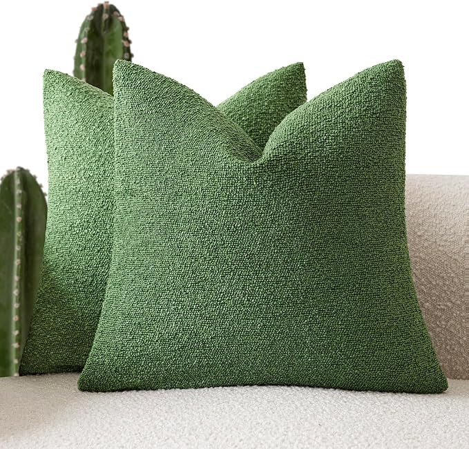 Foindtower Pack of 2 Textured Boucle Throw Pillow Covers Accent Solid Pillow Cases Cozy Soft Decorative Couch Cushion Case for Couch Chair Sofa Bedroom Living Room Home Decor 18x18 Inch Forest Green
