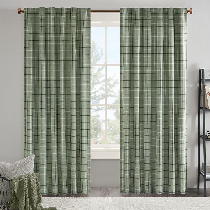 Madison Park Anaheim Cabin Plaid Curtain Window, Thermal Insulated Fleece Lining, Living Room Decor Room Darkening Drape for Bedroom, 1-Single Panel Pack, 50x84, Rod Pocket & Back Tab, Green