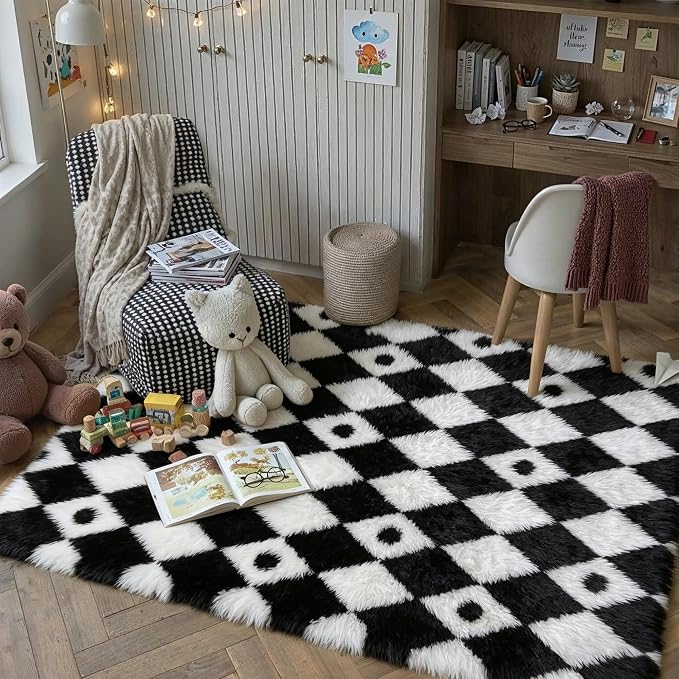PureCozy Checkered Rug 5x8 Fluffy Shag Living Room Black and White Area Rug Modern Washable Carpet Soft Shaggy Non Slip Indoor Plush Fuzzy Rugs for Bedroom Dorm Office Home Aesthetic Decor