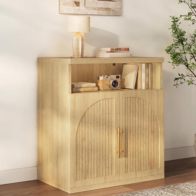 Fluted Buffet Cabinet with Storage, 31.5" Wide Wood Sideboard Credenza with Open Storage Shelf & Adjustable Shelves, Modern Kitchen Entryway Accent Table for Dining Room Living Room Hallway, Oak