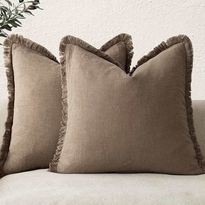 Foindtower Set of 2 Decorative Linen Fringe Throw Pillow Covers Cozy Farmhouse Boho Cushion Cover with Tassels Soft Accent Pillowcase for Couch Sofa Bed Living Room Home Decor 20×20 Inch Light Brown