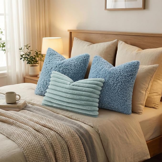 decorUhome Pack of 2 Throw Pillow Covers 12x20 Inch, Faux Fur Decorative Sherpa Pillow Covers Fuzzy Accent Soft Sheepskin Fleece Pillow Cases for Couch Living Room Bed, Light Blue