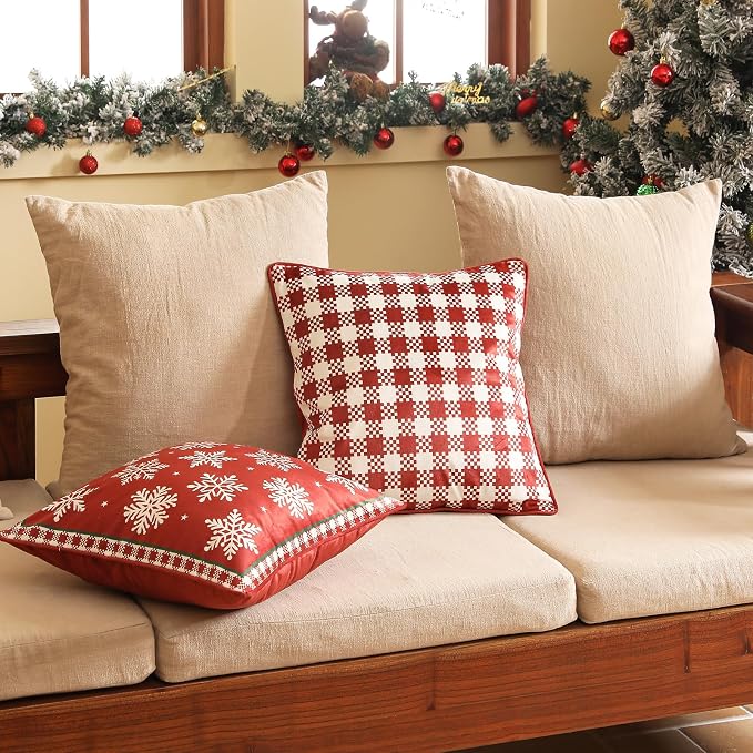 ISAENNE Designer Chrismas Velvet Throw Pillow Cover,18"x18"-Carol C | Vintage Square Pillow Cover,Concealed Zipper Design,Pinecones Pattern,Sofas,Bedroom,Living Room,Lounge Chairs,Decor