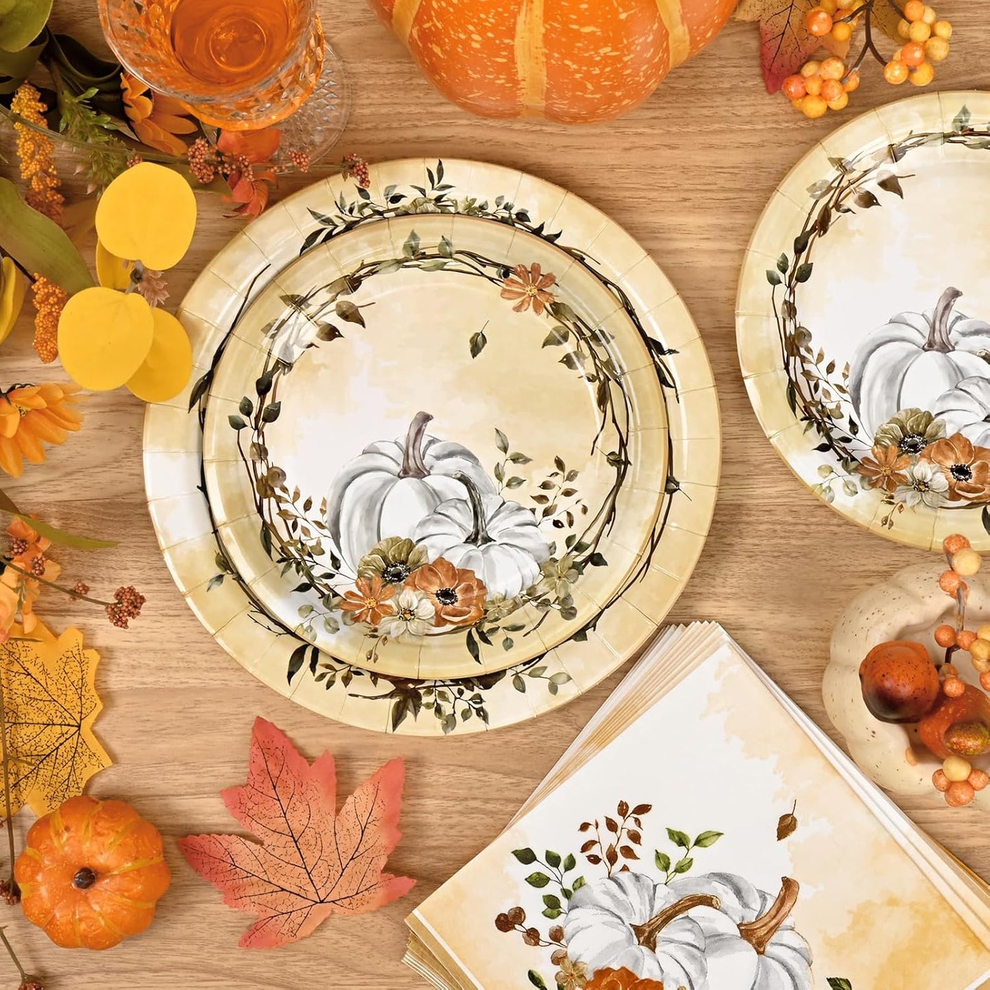 Homlouue 200 PCS Fall Plates and Napkins, Thanksgiving Plates and Napkins Sets, Watercolor Pumpkins Plate and Napkin for Fall Dinner, Thanksgiving Paper Plate for fall Autumn Harvest Party Supplies