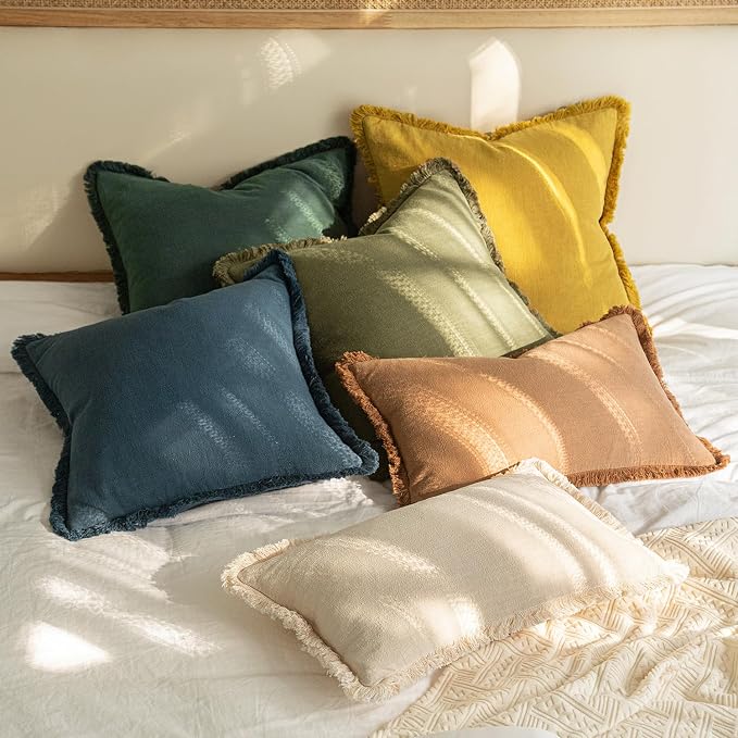 MIULEE Decorative Throw Pillow Covers Neutral Linen Fringe Throw Pillows Set of 2 Navy Blue Boho Farmhouse Cushion Covers with Tassels for Couch Sofa Bed Living Room Spring Home Decor 18x18 Inch