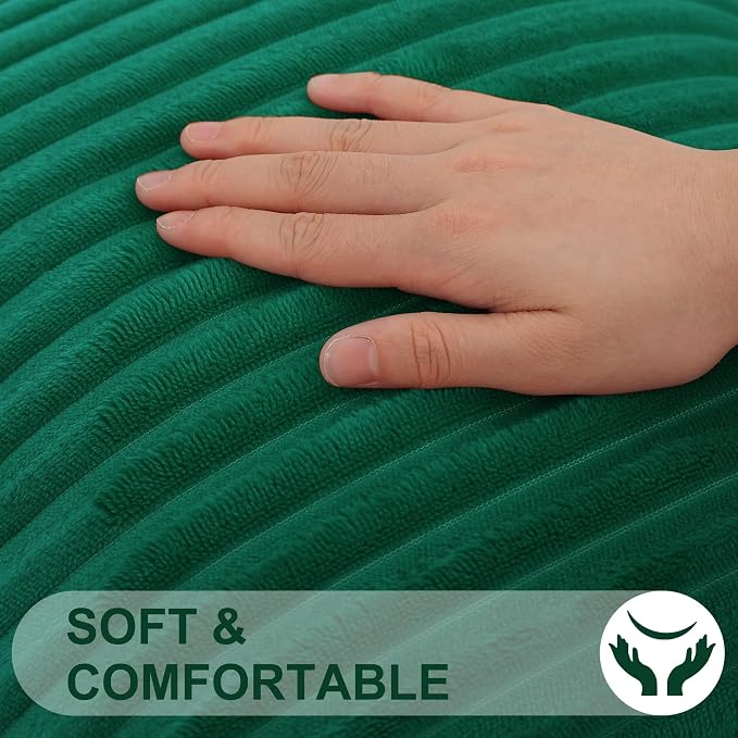 Simmore Decorative Fall Throw Pillow Covers 18x18 Set of 2, Soft Natural Plush Flannel Double-Sided Fluffy Couch Pillow Covers for Sofa Living Room, Green
