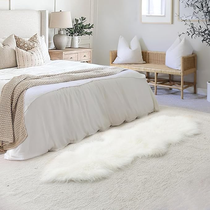 100% Genuine Sheepskin Area Rug Real Lightweight Fluffy Soft Mongolian Long Wool Fur Carpet for Couch Bed Sofa Bedroom Living Room White 2x5ft