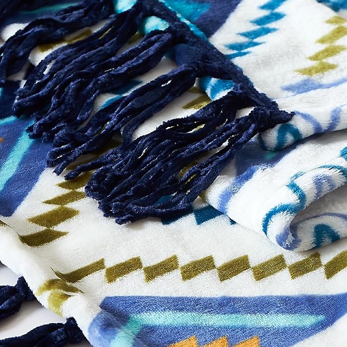 CASAAGUSTO Boho Throw Blanket for Couch - Farmhouse Throw Blanket with Tassel, Western Aztec Blanket, Printed Flannel Bohemian Blanket,Gifts for Women(50x60 Inches, Blue and White)