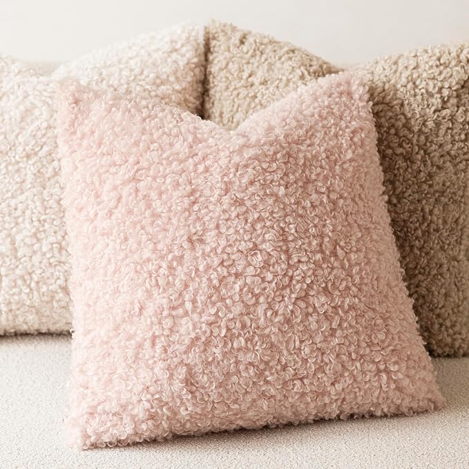 Foindtower 2 Pieces 22x22 Inch Light Pink, Faux Fur Throw Pillow Cover Accent Sherpa Furry Pillow Covers Fuzzy Soft Pillowcases Cozy Sheepskin Decorative Fleece Cushion Case for Bed Couch Living Room